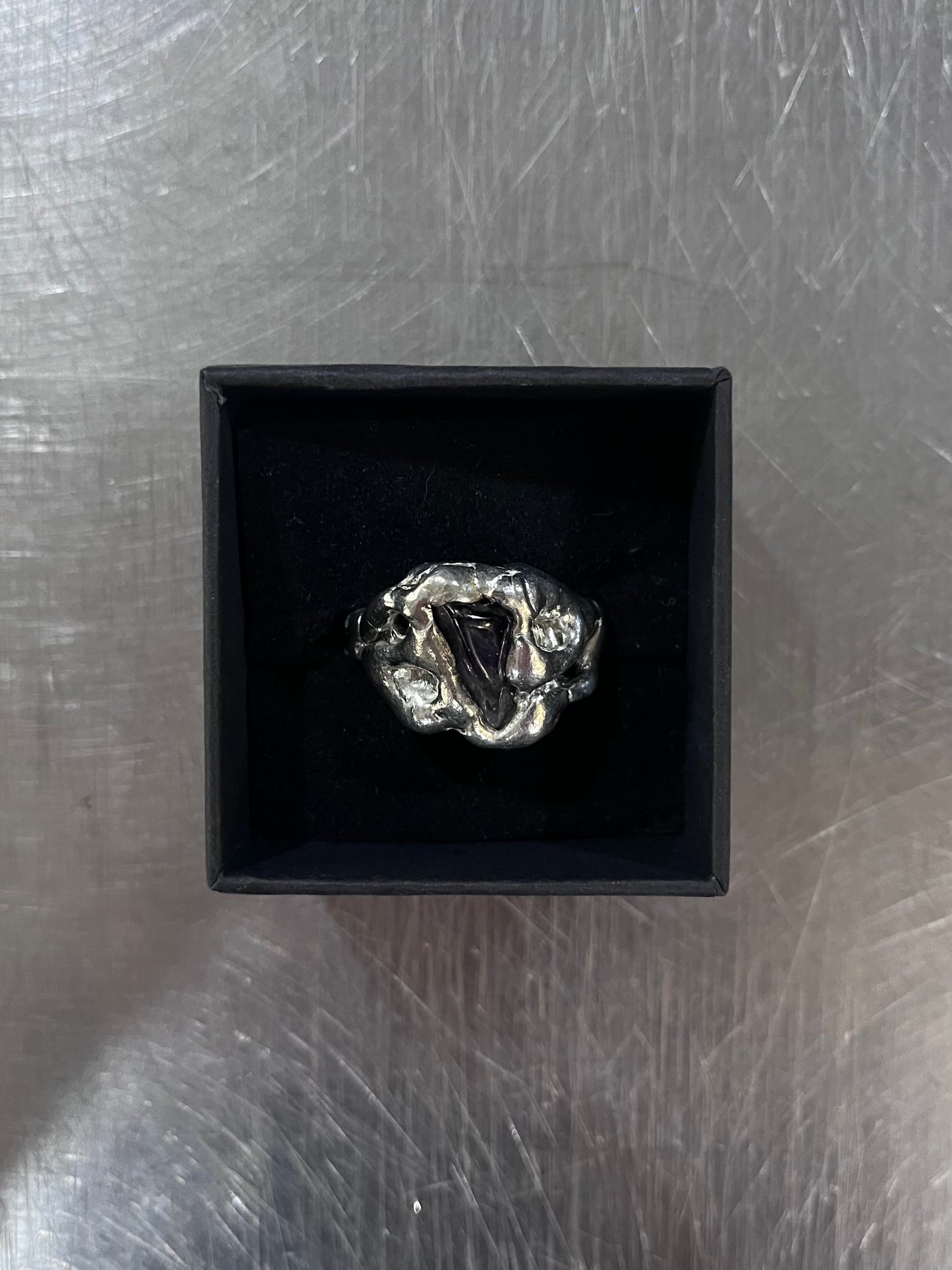 Ring 011