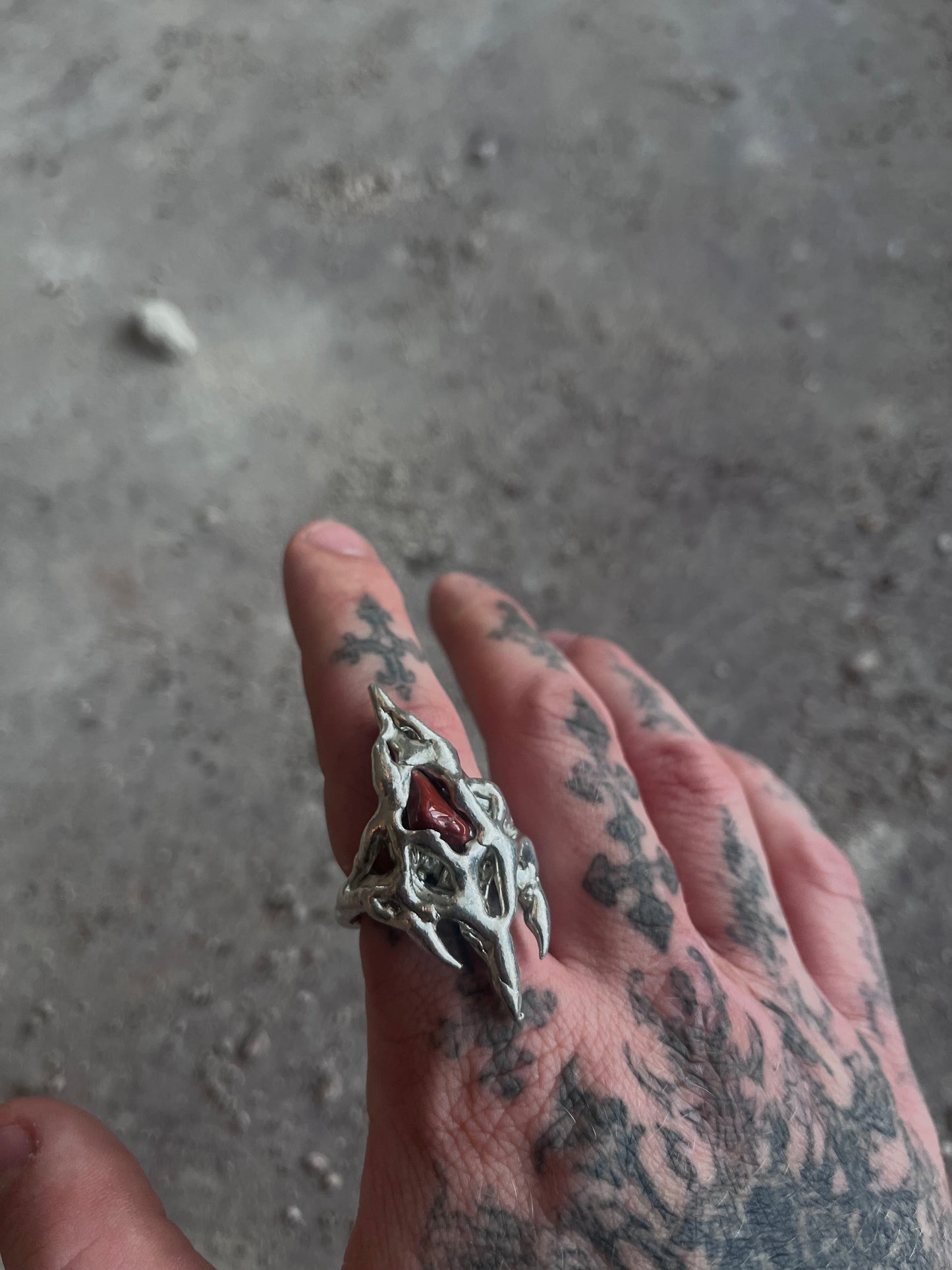 RING 001