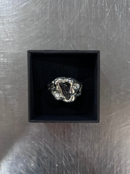 Ring 011
