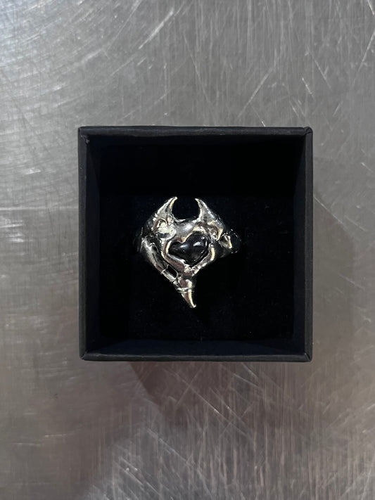 Ring 005